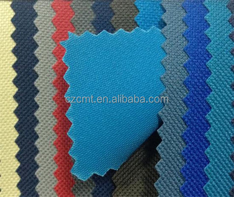 300D Poliéster Oxford Tejido Revestimiento PVC Revestido para una resistencia y durabilidad superiores