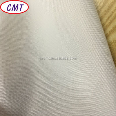 Tejido de poliéster oxfordiano de alta densidad 300D para sublimación estilo de densidad plana 60-110T
