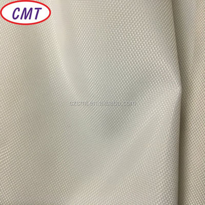 Tejido de poliéster oxfordiano de alta densidad 300D para sublimación estilo de densidad plana 60-110T