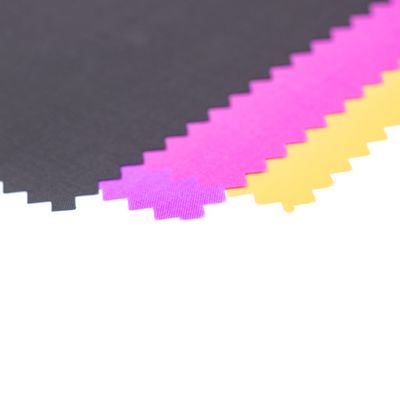 Tejido de poliéster de Oxford con revestimiento de color personalizado Densidad 60T-110T Ancho 58/60