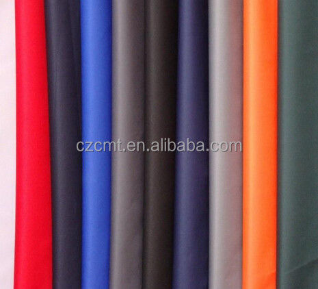 300D Poliéster Oxford Tejido Revestimiento PVC Revestido para una resistencia y durabilidad superiores